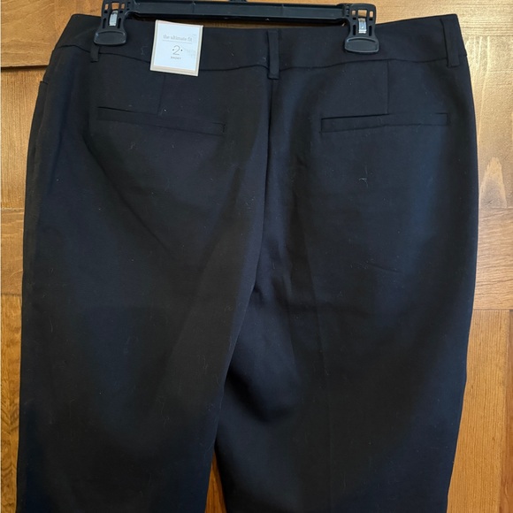 Chico's Black Bermuda Ultimate Fit Shorts, Women’s size 12 - Picture 2 of 7